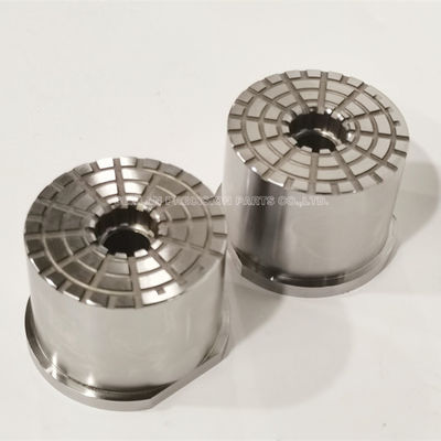 S136 Inserti di cavità con finitura speculare.