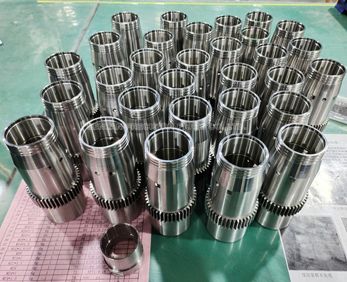 Nuclei di stampo per filettatura in ottone / M2 stampati a iniezione multi-cavità CNC con smusso