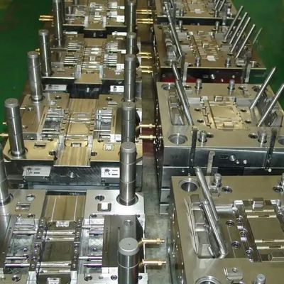 Parti per stampaggio a iniezione di plastica per apparecchiature fotografiche