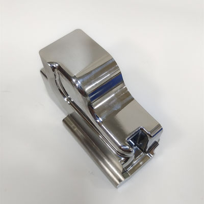 La fresatura CNC e il filo EDM parti di stampo.