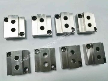 Il centro di plastica supremo di precisione delle parti della muffa di ASSAB Orvar inserisce la dimensione su ordinazione